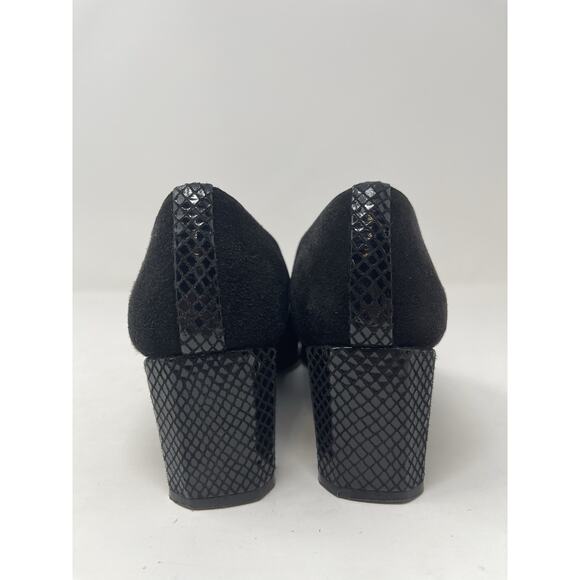 Vintage Stuart Weitzman Black Suede and Snakeskin Square Toe Pumps size 8 .5 B - Picture 4 of 13